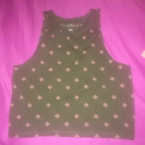 Aero crop top